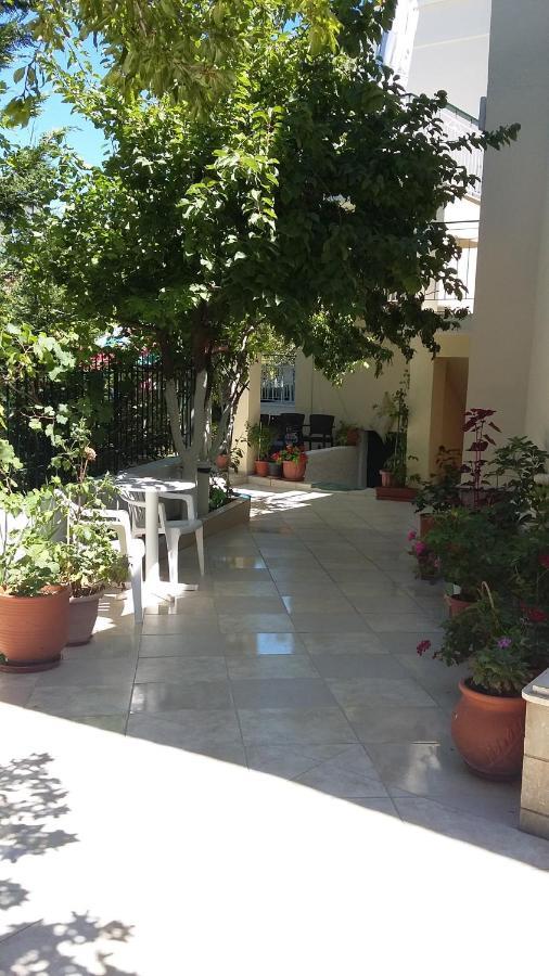 Elenas Garden Apartment Kavos Exterior photo