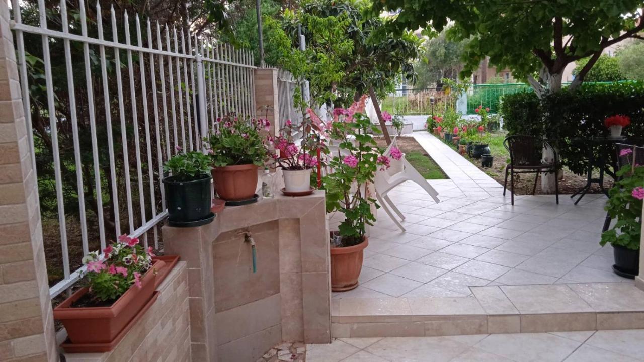 Elenas Garden Apartment Kavos Exterior photo