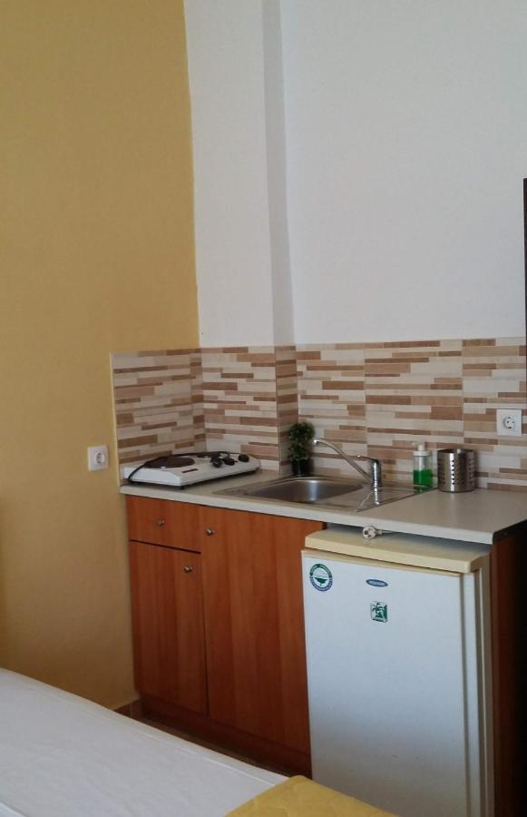 Elenas Garden Apartment Kavos Exterior photo