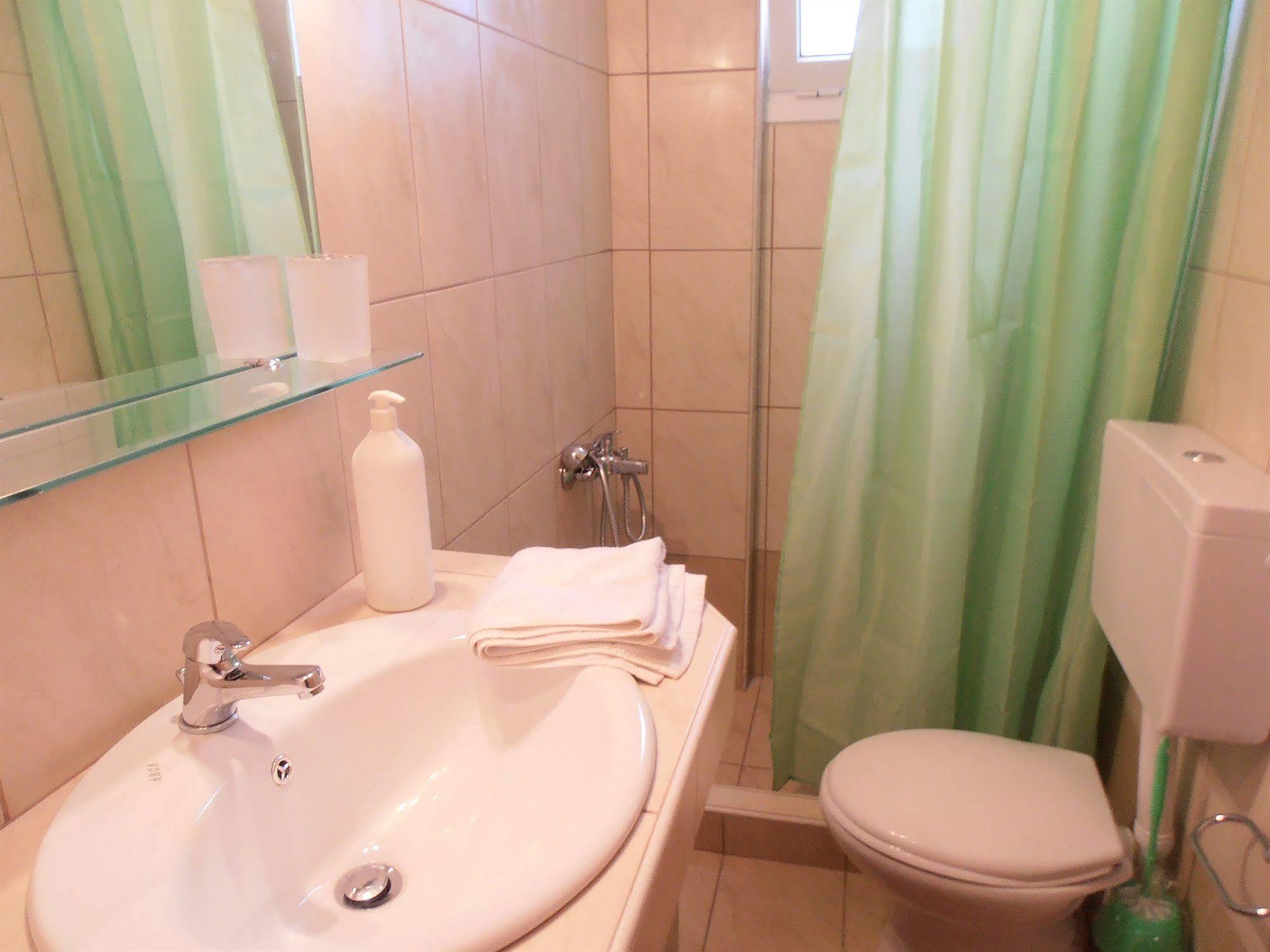Elenas Garden Apartment Kavos Exterior photo